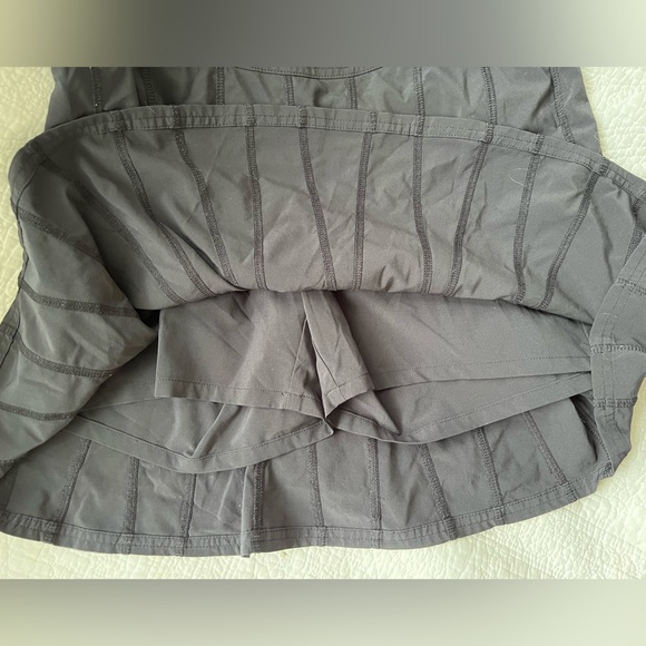 ATHLETA black A line Skort Size 6 - Picture 6 of 8